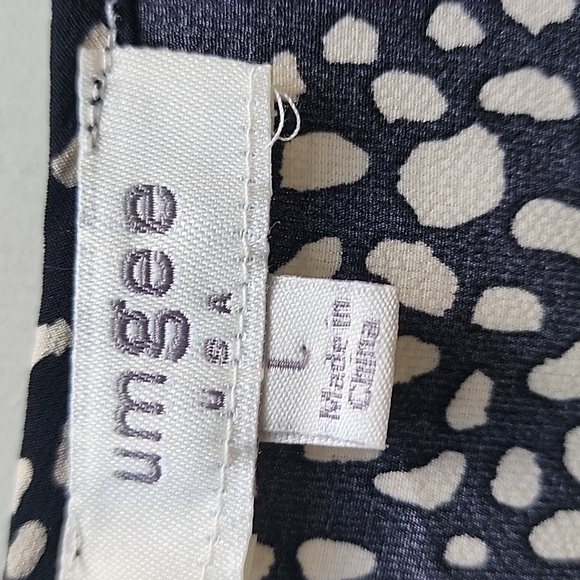 Umgee Cheetah Black Tan Babydoll Tunic Top Blouse Size Large - Picture 3 of 12